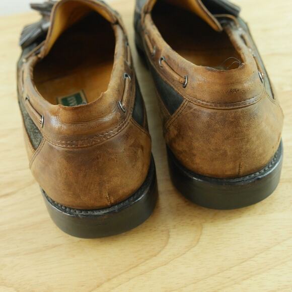 Vintage Cole Haan Tassel Loafers 11 THRASHED Boat Shoes Leather Old Money Preppy main image 7